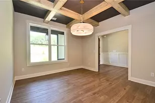810 N Hampton Wy, Monroe, GA 30656 - Photo 8