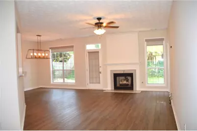 2021 Crestview Way, Woodstock, GA 30188 - Photo 8