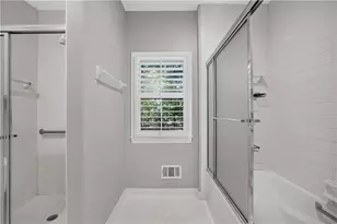 890 Pine Grove Pointe Dr, Roswell, GA 30075 - Photo 32