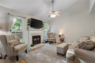 314 Prescott Ct, Newnan, GA 30265 - Photo 4
