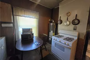 884 Cowan, Macon, GA 31217 - Photo 4