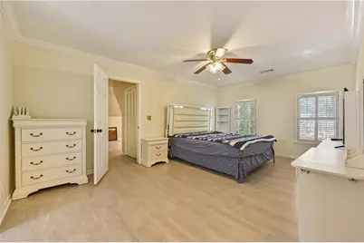 85 Shadow Lake Drive SW, Lilburn, GA 30047 - Photo 22