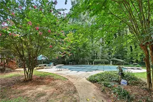 85 Shadow Lake Dr SW, Lilburn, GA 30047 - Photo 42