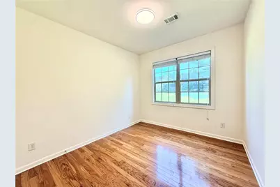 582 Walkers Lane, Johns Creek, GA 30097 - Photo 16