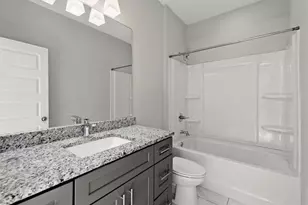 2017 Ocean Dr, Atlanta, GA 30318 - Photo 4