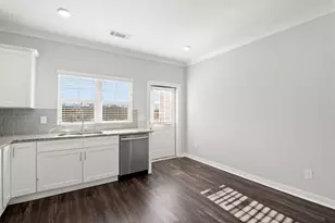 2017 Ocean Dr, Atlanta, GA 30318 - Photo 10