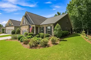 301 Ellington Dr, Canton, GA 30115 - Photo 4