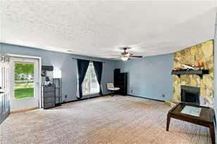105 Gwenellen Dr, Locust Grove, GA 30248 - Photo 10