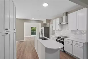 161 Lake Ridge Dr, Newnan, GA 30263 - Photo 14