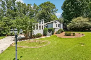 3731 Willow Mill Dr, Lawrenceville, GA 30044 - Photo 2