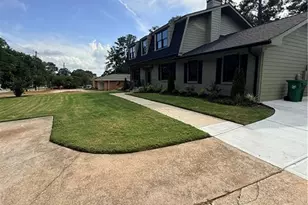 1012 Rays Rd, Stone Mountain, GA 30083 - Photo 4