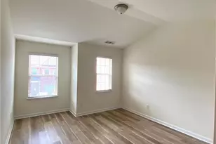 3987 Isaac Ct, Lilburn, GA 30047 - Photo 22