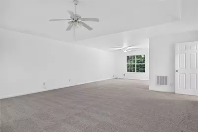 5785 Grove Place Crossing SW, Lilburn, GA 30047 - Photo 26
