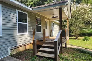 561 Knollwood Dr, Stockbridge, GA 30281 - Photo 2