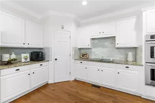 10245 Groomsbridge Rd, Johns Creek, GA 30022 - Photo 28