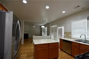 2115 Vistoria Dr, Cumming, GA 30041 - Photo 4