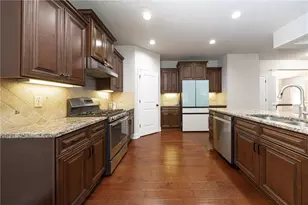 5543 Leaf Ridge Ln, Buford, GA 30518 - Photo 18