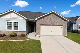 4424 Kendrick Cir, Loganville, GA 30052 - Photo 2