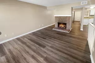 688 Stratford Green, Avondale Estates, GA 30002 - Photo 2