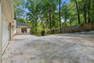 2338 Jay Ln SE, Smyrna, GA 30080 - Photo 36