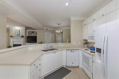 131 Ashford Circle #131, Dunwoody, GA 30338 - Photo 12