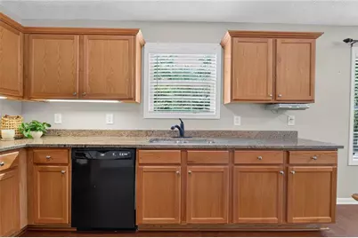 17 Creekview Court, Acworth, GA 30101 - Photo 6