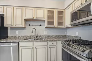 6980 Roswell Rd, Sandy Springs, GA 30328 - Photo 12