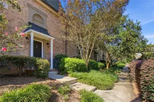 6980 Roswell Rd, Sandy Springs, GA 30328 - Photo 1