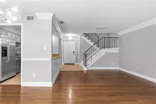 6980 Roswell Rd, Sandy Springs, GA 30328 - Photo 20