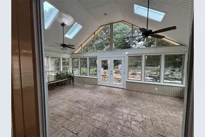 640 Brickleberry Court, Roswell, GA 30075 - Photo 16