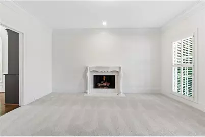 135 Gilford Way, Sandy Springs, GA 30350 - Photo 8