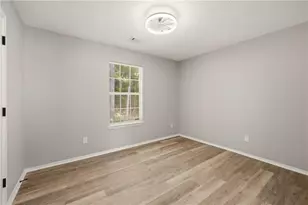 949 Redan Trce, Stone Mountain, GA 30088 - Photo 18