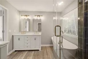 949 Redan Trce, Stone Mountain, GA 30088 - Photo 14