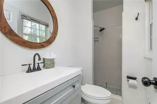2720 Carolyn Dr SE, Smyrna, GA 30080 - Photo 12