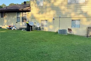 6411 Forest Haven Ln, Riverdale, GA 30274 - Photo 2