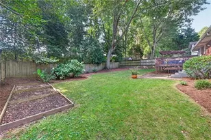 3659 Admiral Dr, Chamblee, GA 30341 - Photo 16