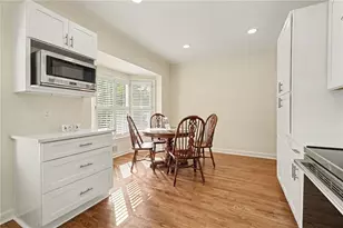 3685 Peachtree Rd NE, Atlanta, GA 30319 - Photo 26