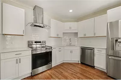 3685 Peachtree Road Northeast #16, Atlanta, GA 30319 - Photo 4