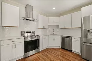 3685 Peachtree Rd NE, Atlanta, GA 30319 - Photo 4