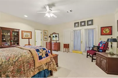 3685 Peachtree Road Northeast #16, Atlanta, GA 30319 - Photo 44
