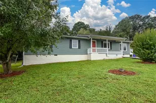 1745 Overlook Way SW, Conyers, GA 30094 - Photo 2