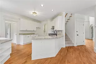 905 Yosemite Dr, Suwanee, GA 30024 - Photo 16