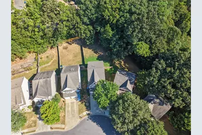 195 Cool Weather Drive, Lawrenceville, GA 30045 - Photo 4