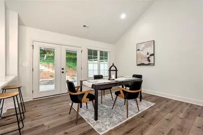 2305 Goodwood Boulevard, Smyrna, GA 30080 - Photo 12