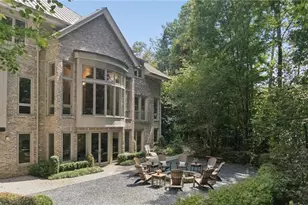 4036 Conway Valley Rd, Atlanta, GA 30327 - Photo 18