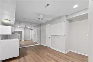 15 Ivy Square Northeast, Atlanta, GA 30342 - Photo 36