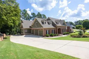 333 Golf Crest Dr, Acworth, GA 30101 - Photo 2