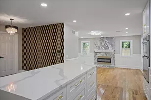 73 Indian Trail, Marietta, GA 30068 - Photo 10