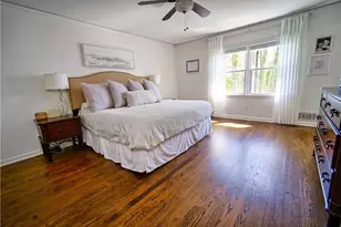 785 Spalding Dr, Sandy Springs, GA 30328 - Photo 14