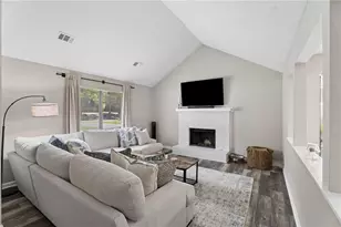 502 Plymouth Ln, Alpharetta, GA 30009 - Photo 2